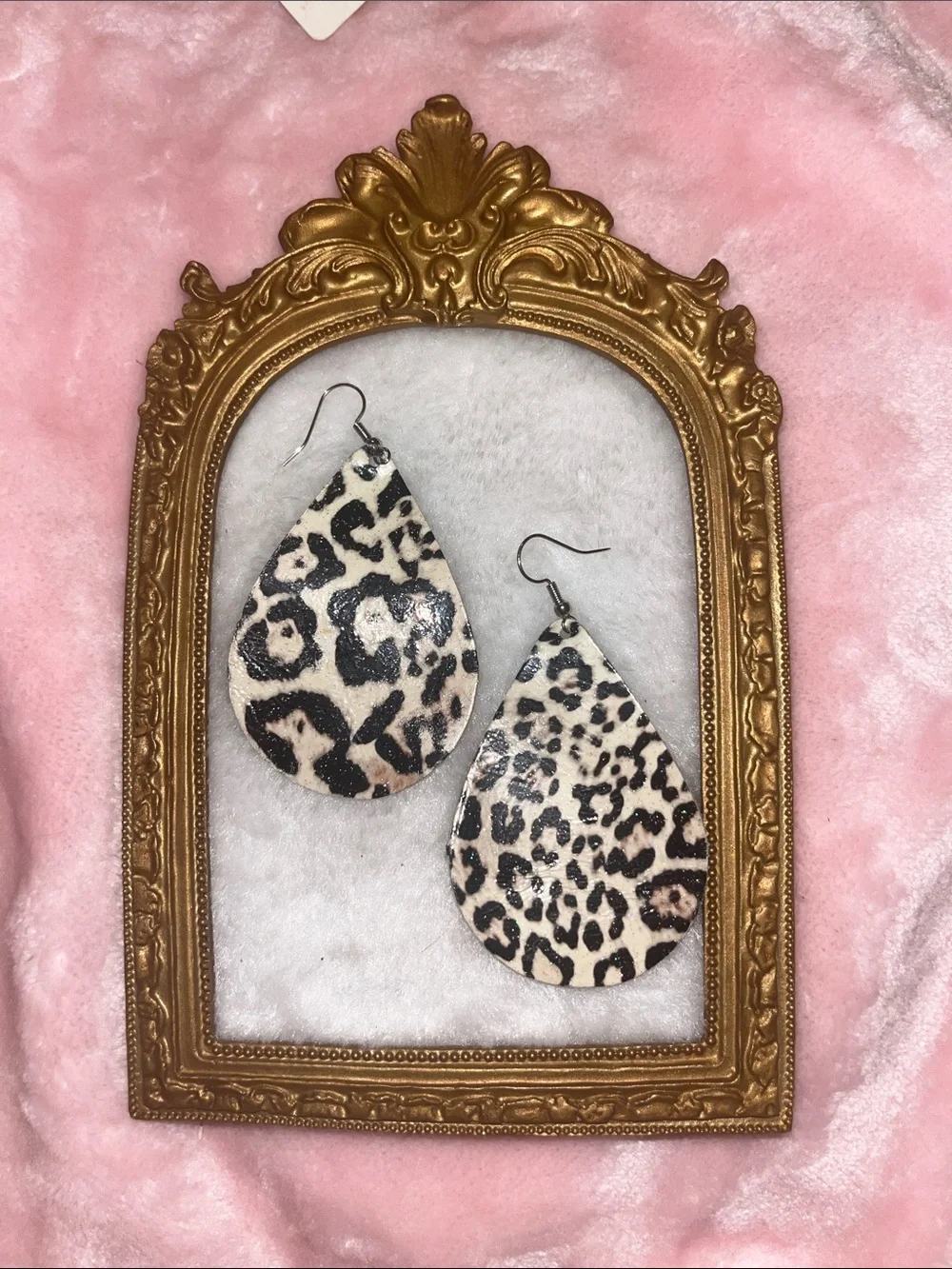 Sparkly Leopard Print Teardrop Earrings - Cream and Black